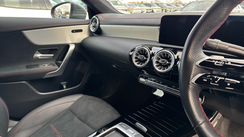 Mercedes-Benz CLA 250e AMG Line Premium 4dr Tip Auto Saloon